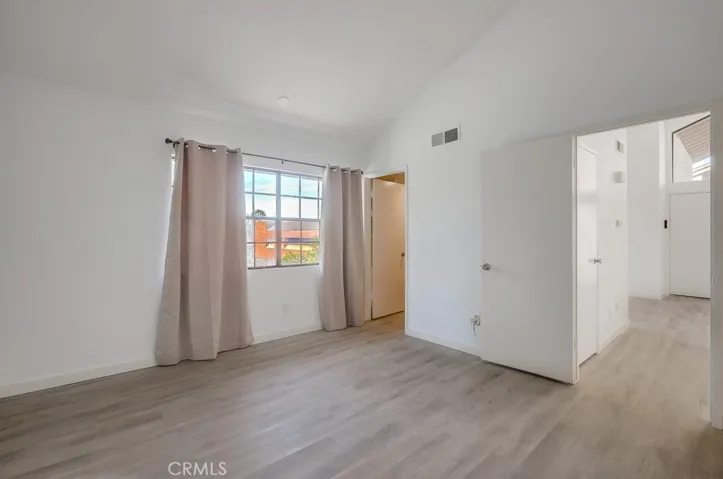 26701 Quail 203, Laguna Hills, California 92656