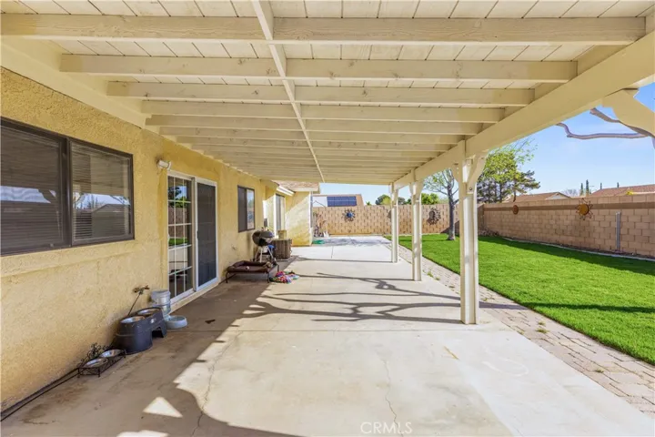 38018 Raintree Lane, Palmdale, California 93552