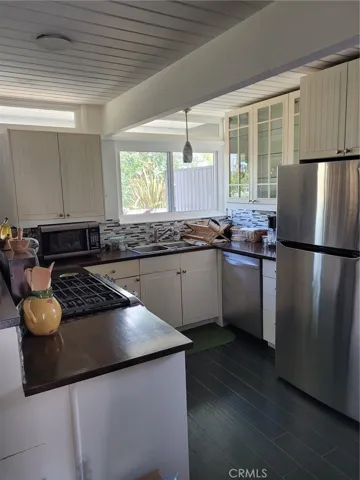 Open kitchen