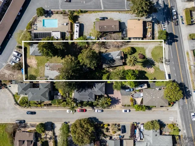 1526 7th Avenue, Santa Cruz, California 95062