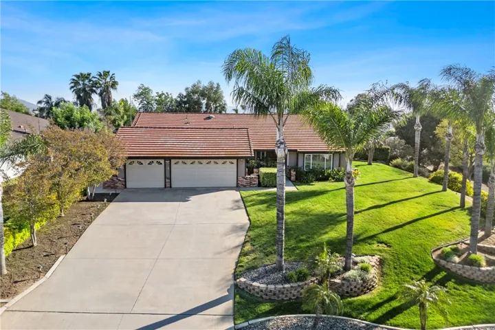 12147 Vista De Cerros Drive, Moreno Valley, California 92555