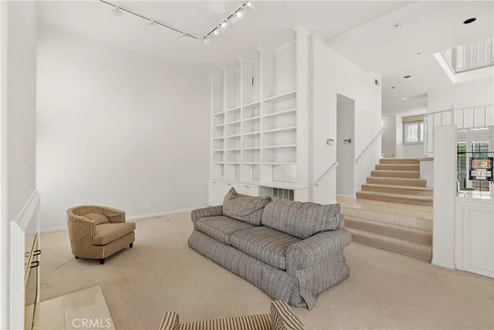 19401 Merion Circle, Huntington Beach, California 92648