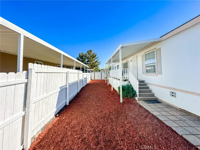 2016 Windbreak 22, Rosamond, California 93560