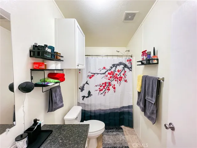 2016 Windbreak 22, Rosamond, California 93560