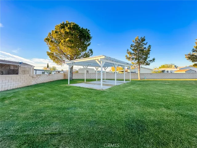 2016 Windbreak 22, Rosamond, California 93560