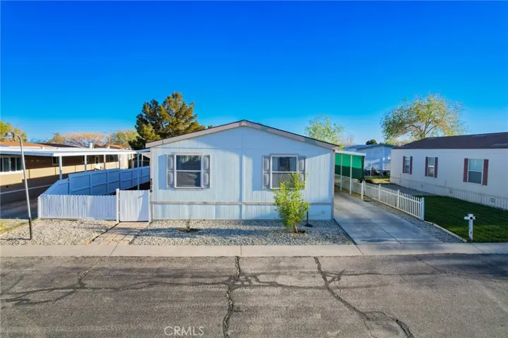 2016 Windbreak 22, Rosamond, California 93560