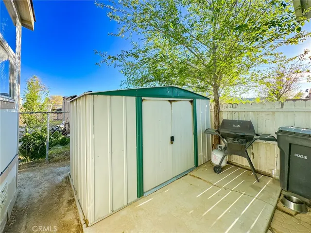 2016 Windbreak 22, Rosamond, California 93560