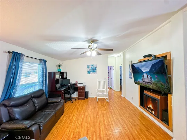 2016 Windbreak 22, Rosamond, California 93560