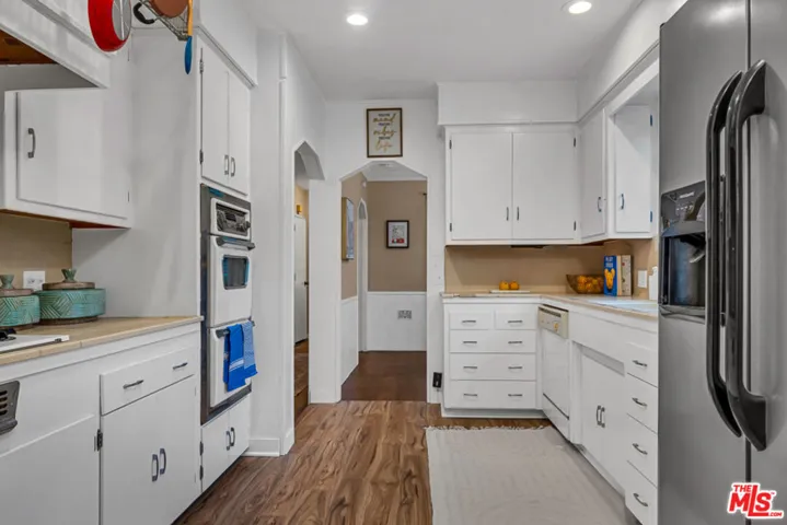 2621 S Bentley Avenue, Los Angeles, California 90064