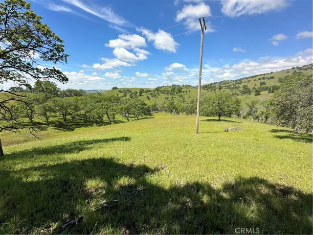3869 Old Toll Road, Mariposa, California 95306