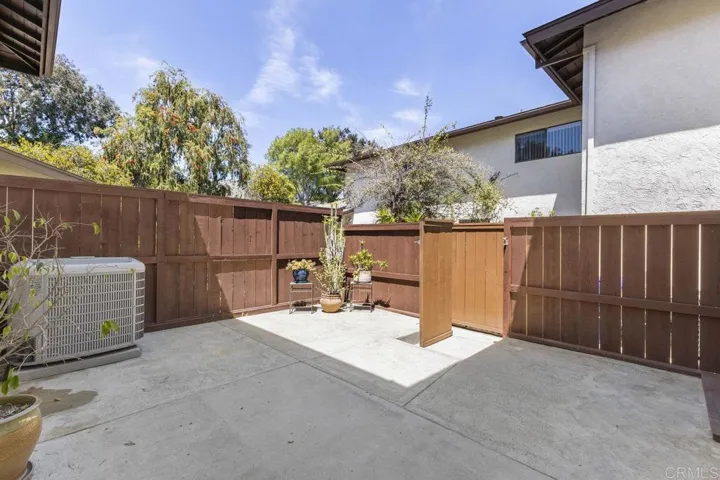 9755 Caminito Cuadro, San Diego, California 92129
