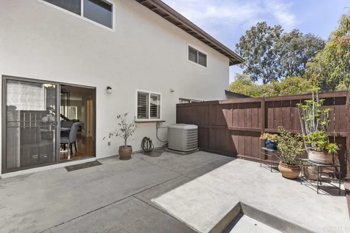 9755 Caminito Cuadro, San Diego, California 92129