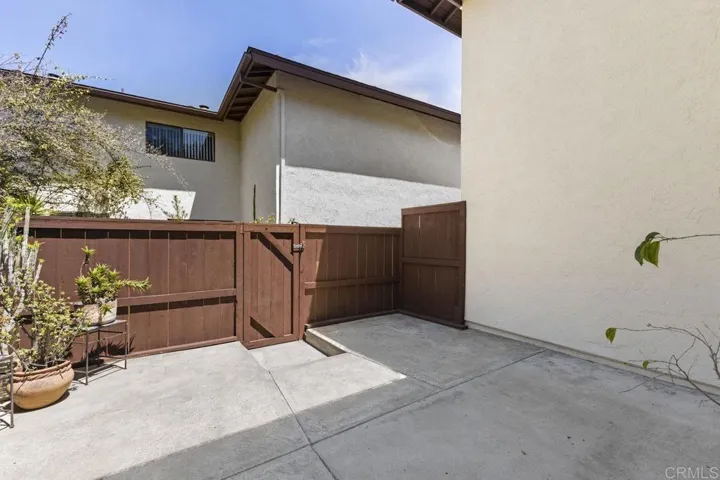 9755 Caminito Cuadro, San Diego, California 92129