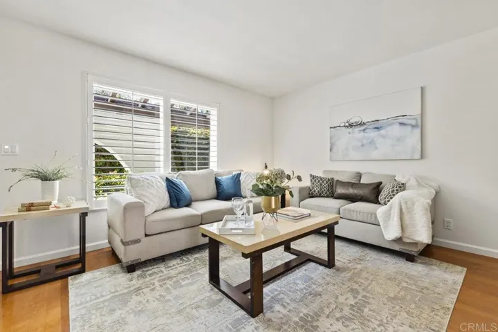 9755 Caminito Cuadro, San Diego, California 92129