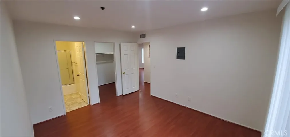 2616 Canada Boulevard 308, Glendale, California 91208