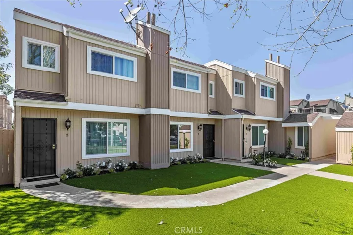 2026 N Park Lane, Orange, California 92865