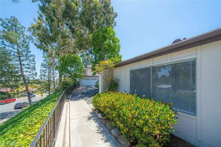 1701 Oldstone Court, Rancho Palos Verdes, California 90275