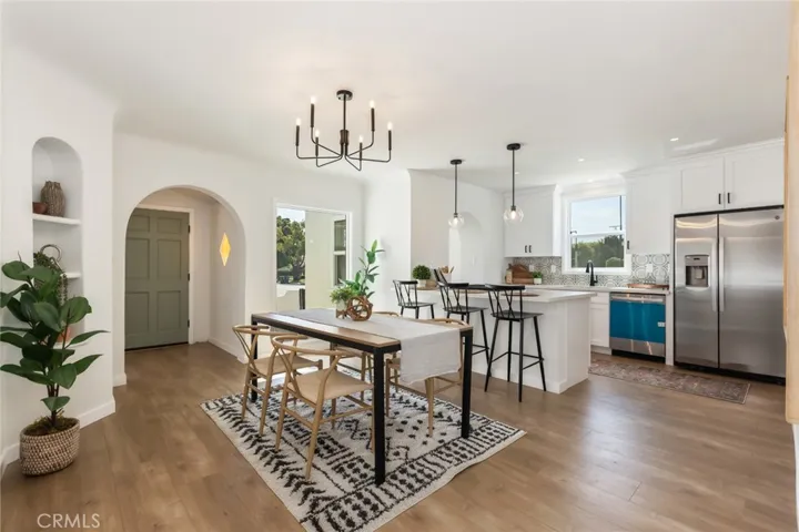 7525 8th Avenue, Los Angeles, California 90043