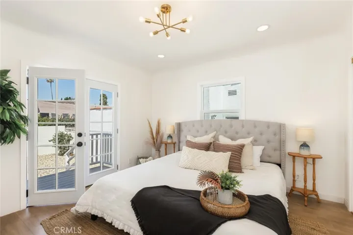 7525 8th Avenue, Los Angeles, California 90043