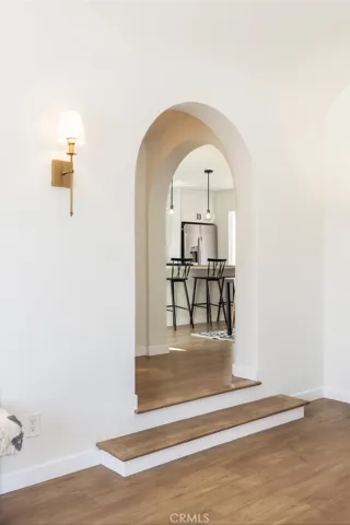 7525 8th Avenue, Los Angeles, California 90043