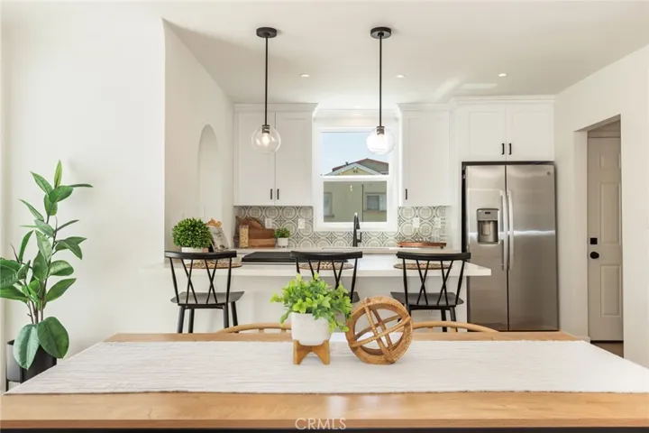 7525 8th Avenue, Los Angeles, California 90043