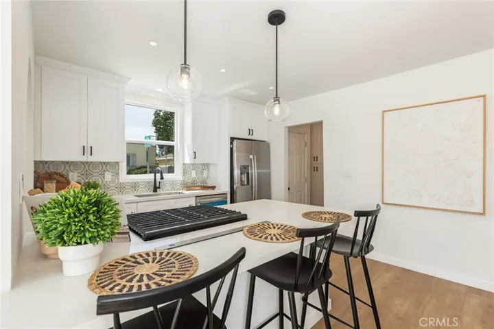 7525 8th Avenue, Los Angeles, California 90043
