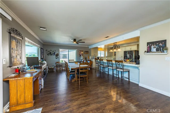 22601 Blue Teal, Canyon Lake, California 92587