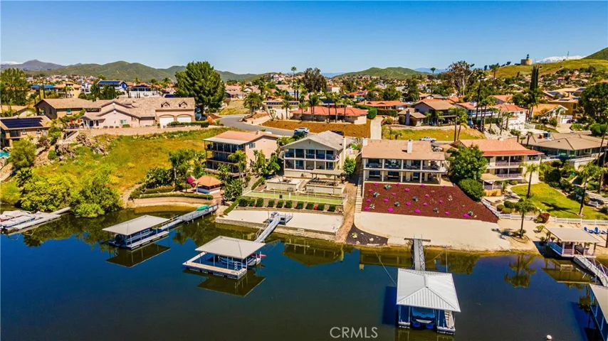 22601 Blue Teal, Canyon Lake, California 92587