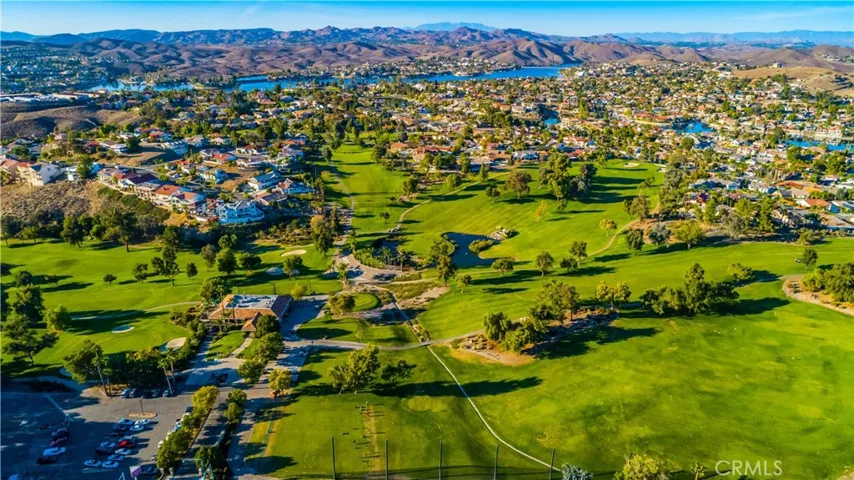 22601 Blue Teal, Canyon Lake, California 92587