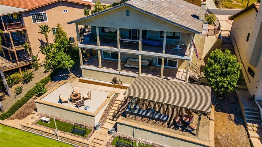 22601 Blue Teal, Canyon Lake, California 92587
