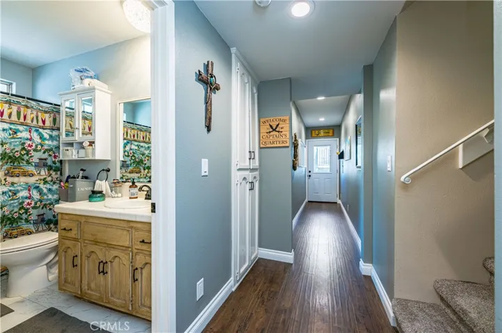 22601 Blue Teal, Canyon Lake, California 92587