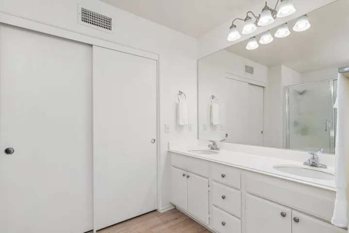 43450 Tylman Street, Temecula, California 92592