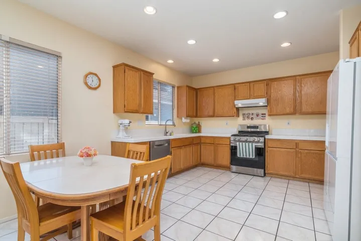 43450 Tylman Street, Temecula, California 92592