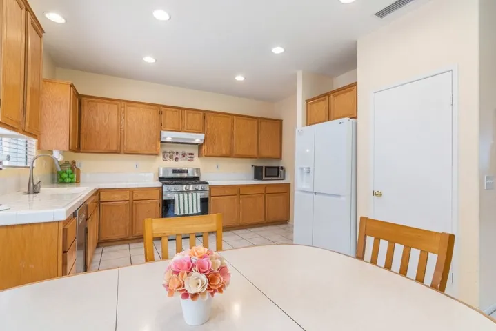 43450 Tylman Street, Temecula, California 92592