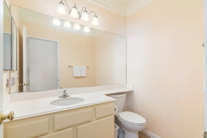 43450 Tylman Street, Temecula, California 92592