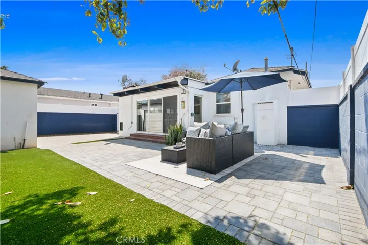 6012 Amos Avenue, Lakewood, California 90712