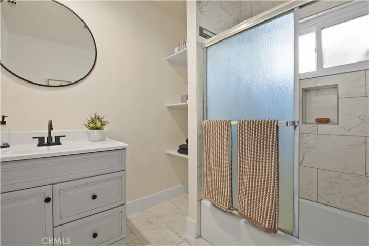 6012 Amos Avenue, Lakewood, California 90712