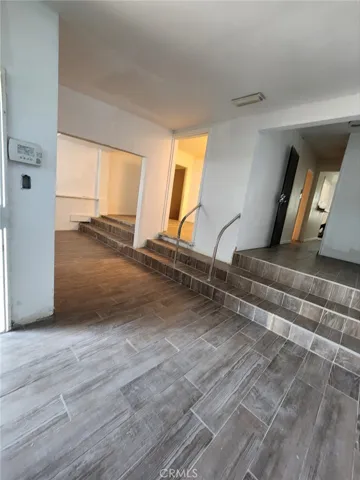 7807 S Western Avenue, Los Angeles, California 90047