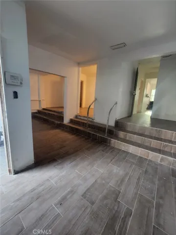 7807 S Western Avenue, Los Angeles, California 90047