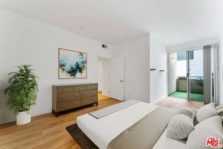 1310 N Detroit Street 207, Los Angeles, California 90046
