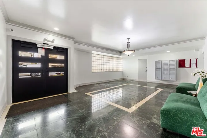 1310 N Detroit Street 207, Los Angeles, California 90046