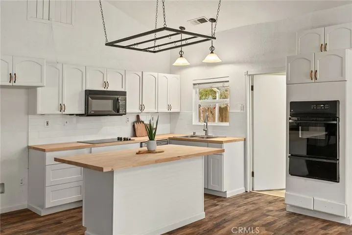 4990 Ve Ave, Oroville, California 95965