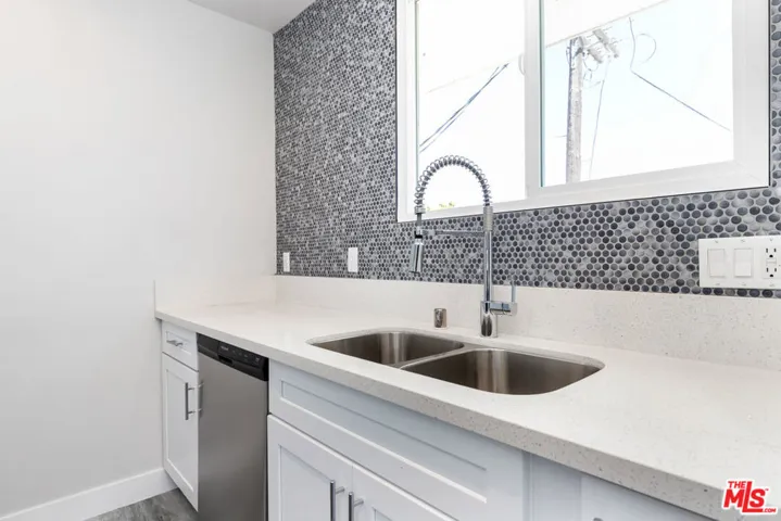 1462 S Shenandoah Street, Los Angeles, California 90035