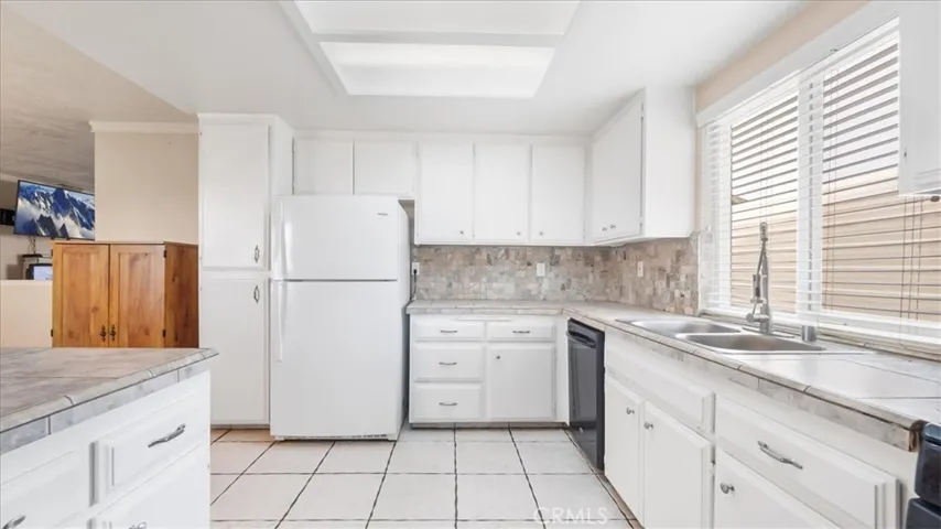 18037 Talisman Street, Hesperia, California 92345