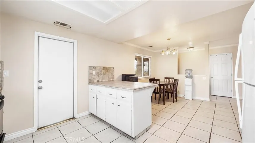 18037 Talisman Street, Hesperia, California 92345