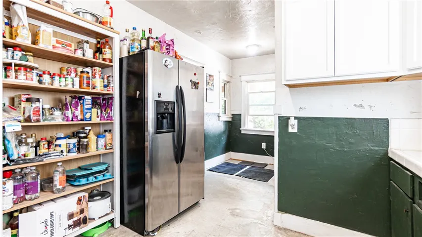 537 W 9th Street, San Bernardino, California 92410