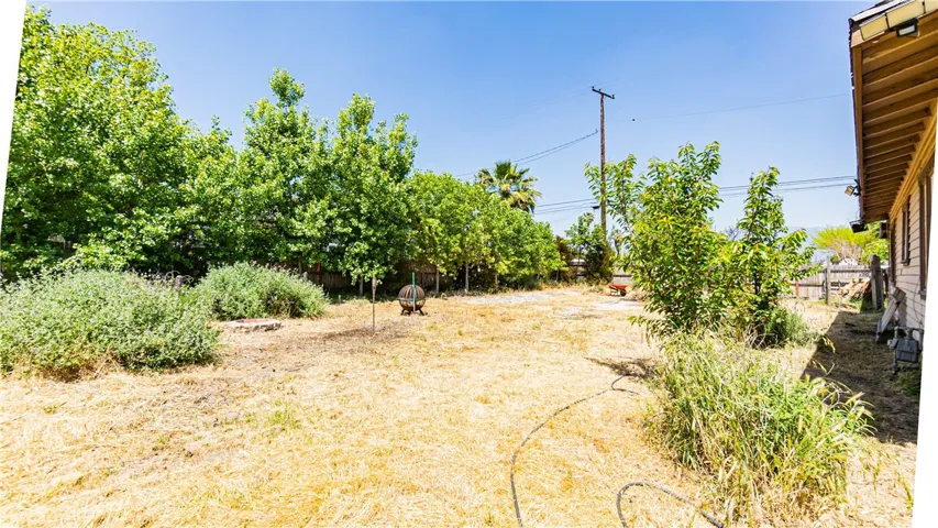 537 W 9th Street, San Bernardino, California 92410