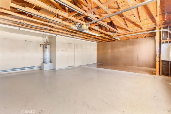16256 Seville Avenue, Fontana, California 92335