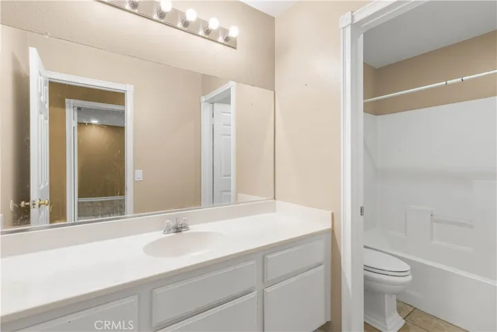 16256 Seville Avenue, Fontana, California 92335