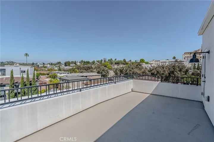 616 1/2 N Rampart Boulevard 1/2, Silver Lake, California 90026